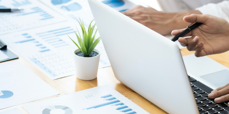 経営全般（経営戦略、マーケティング、財務、法務など）の知識