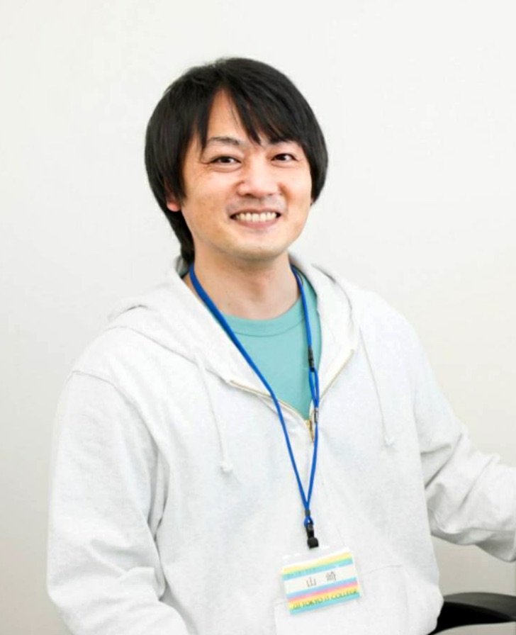 東京ITカレッジ講師　山崎裕